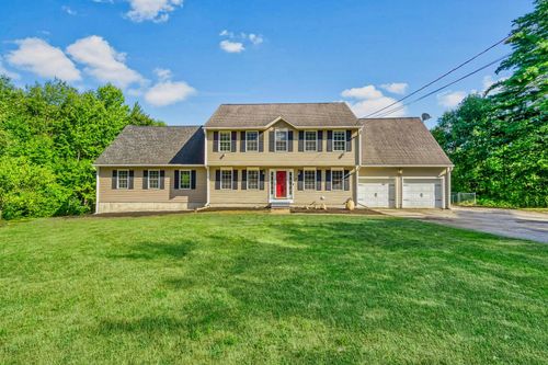 77 Gould Rd, Weare, NH, 03281-5916 | Card Image