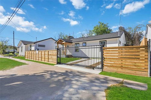1-2-1503 Cavalcade St, Houston, TX, 77009-2259 | Card Image