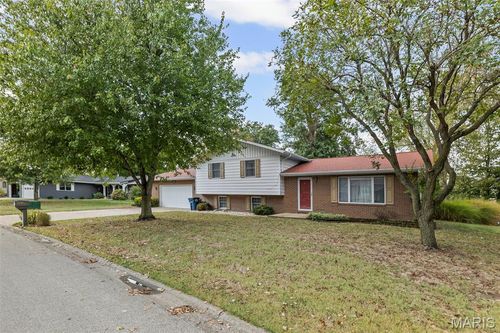 255 Delwood Dr, Sparta, IL, 62286-1907 | Card Image