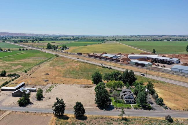 Aerial view of sparsely populated area | Image 43