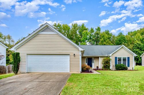 4306 Wynborough Ln, Charlotte, NC, 28269-8739 | Card Image