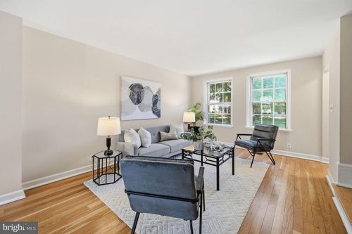 b-4638 36th St S, ARLINGTON, VA, 22206-1721 | Card Image
