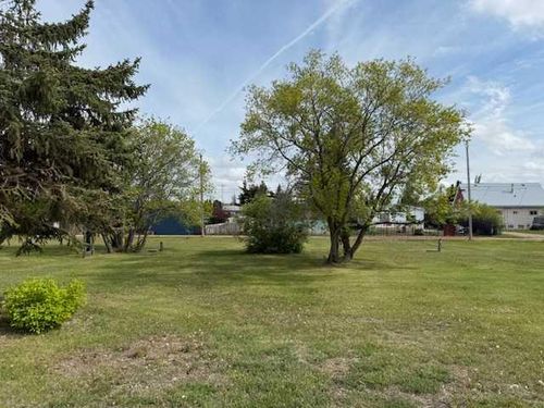 4917 48 Street, Hardisty, AB, T0B1V0 | Card Image