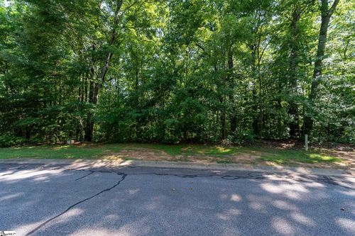 317 Laurel Valley Way, Travelers Rest, SC, 29690-8198 | Card Image