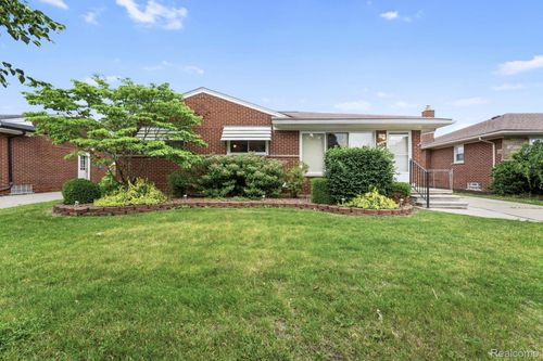 3310 Maidstone Street, Trenton, MI, 48183 | Card Image