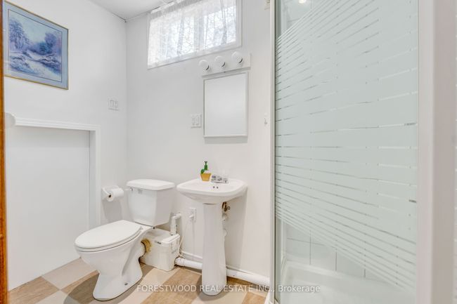 9245 8 Th Line, House other with 4 bedrooms, 2 bathrooms and 6 parking in Georgetown ON | Image 33