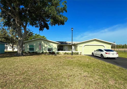 12037 Boynton Ln, NEW PORT RICHEY, FL, 34654-1615 | Card Image
