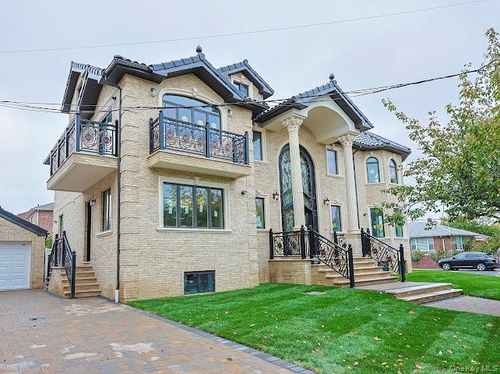 199-15 35th Ave, Flushing, NY, 11358-1910 | Card Image