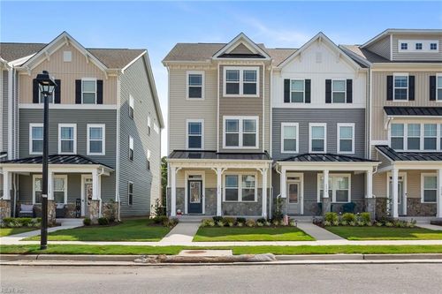 1516 Stanford Ln, Newport News, VA, 23608-7776 | Card Image