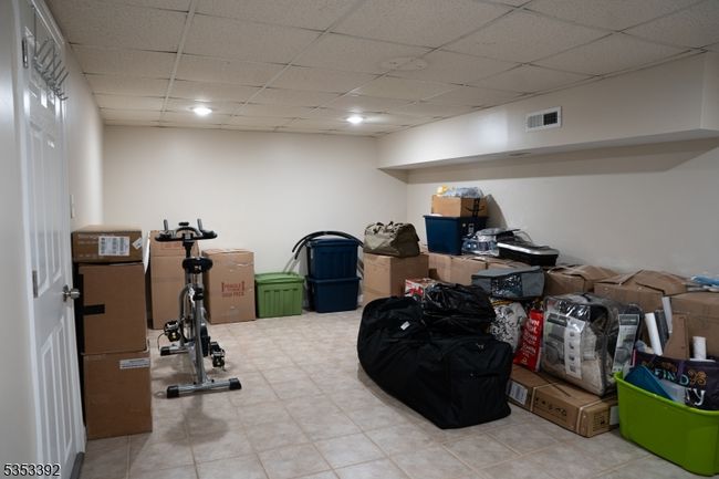 15 Millridge Rd, House other with 3 bedrooms, 2 bathrooms and null parking in Secaucus NJ | Image 24