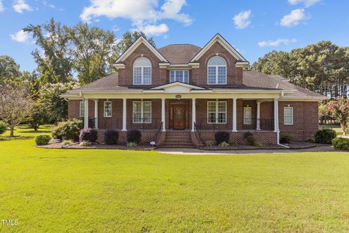 9177 Fox Run Rd, Bailey, NC, 27807-8880 | Card Image