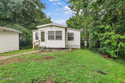 8526 Eaton Avenue, House other with 3 bedrooms, 2 bathrooms and null parking in Jacksonville FL | Image 1