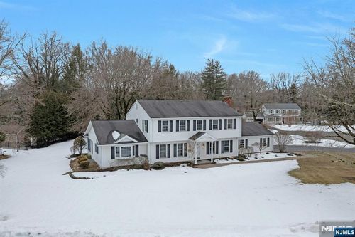 74 Van Orden Rd, Harrington Park, NJ, 07640-1616 | Card Image