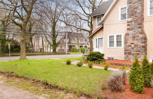 View of yard | Image 18