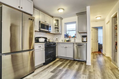 620 37th St, Union City, NJ, 07087-7873 | Card Image