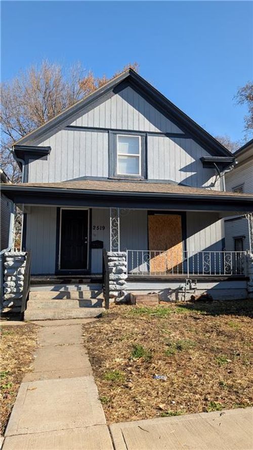 2519 Montgall Ave, Kansas City, MO, 64127-4032 | Card Image