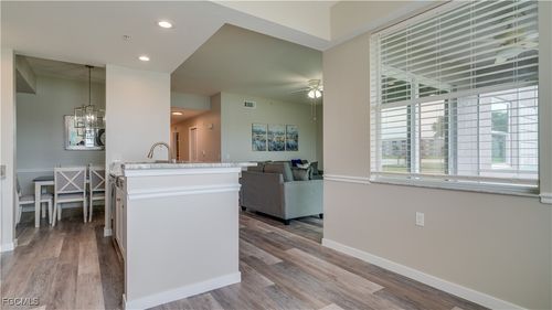 apt-612-16635 Lake Circle Dr, FORT MYERS, FL, 33908-5701 | Card Image