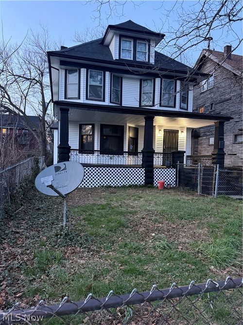 10313 Pierpont Ave, Cleveland, OH, 44108-3252 | Card Image