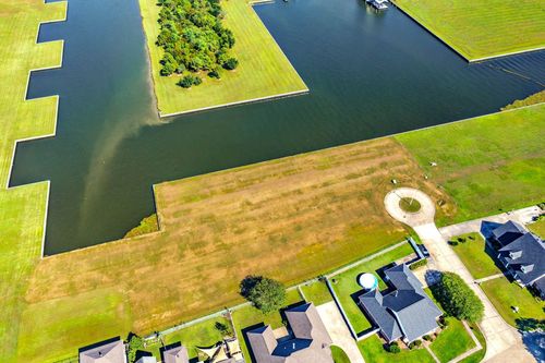 1788 Sandy Beach Rd, Houma, LA, 70360 | Card Image