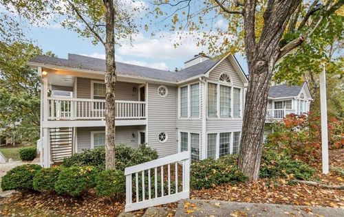 410 Countryside Pl Se, Smyrna, GA, 30080-8236 | Card Image