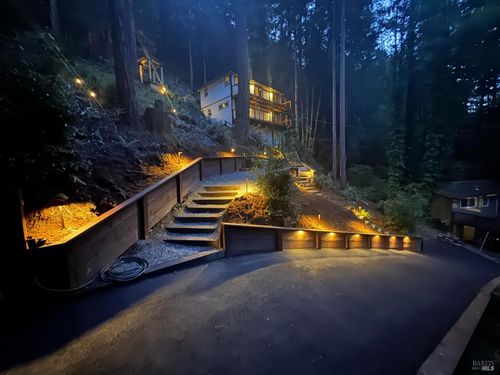 14150 Fern Rd, Guerneville, CA, 95446-9602 | Card Image