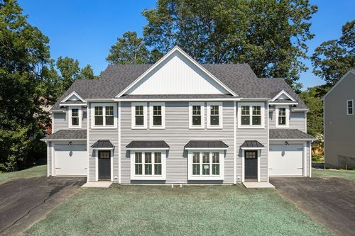 18 Daniels St, Worcester, MA, 01604-1612 | Card Image