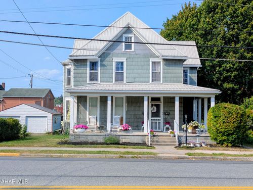 221 E Penn St, Bedford, PA, 15522-1316 | Card Image