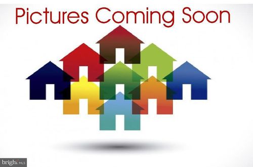 7211 Lord Barton Dr, FREDERICKSBURG, VA, 22407-7481 | Card Image