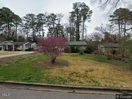3418 Leonard St, Raleigh, NC, 27607-6827 | Card Image