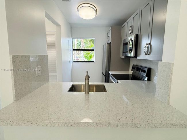 APT-103 - 6850 Nw 173 Rd Dr, Townhouse with 2 bedrooms, 2 bathrooms and null parking in Hialeah FL | Image 13