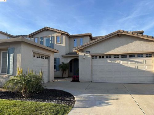 5107 Fern Ridge Cir, Discovery Bay, CA, 94505-2609 | Card Image