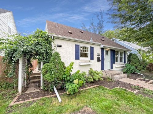 5749 27th Ave S, Minneapolis, MN, 55417-2727 | Card Image