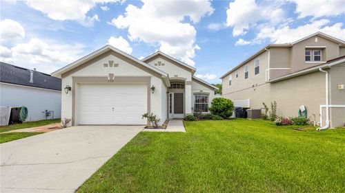 131 Sonja Cir, DAVENPORT, FL, 33897-7400 | Card Image