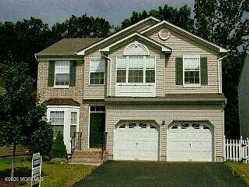 24 Osprey Ct, Marlboro, NJ, 07746-1072 | Card Image