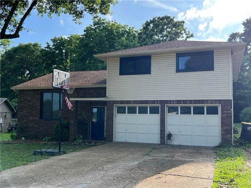 923 Quail Avenue, Harrison, AR, 72601 | Card Image