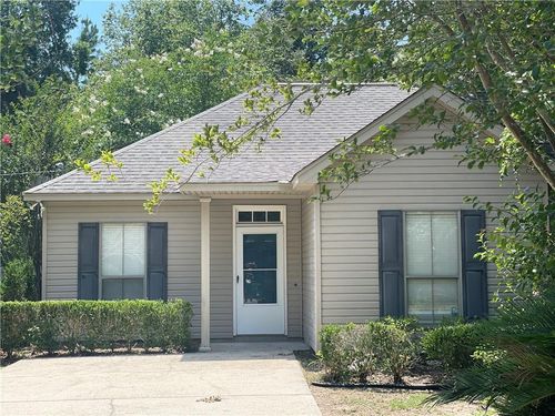 3350 Montgomery St, Mandeville, LA, 70448-4846 | Card Image