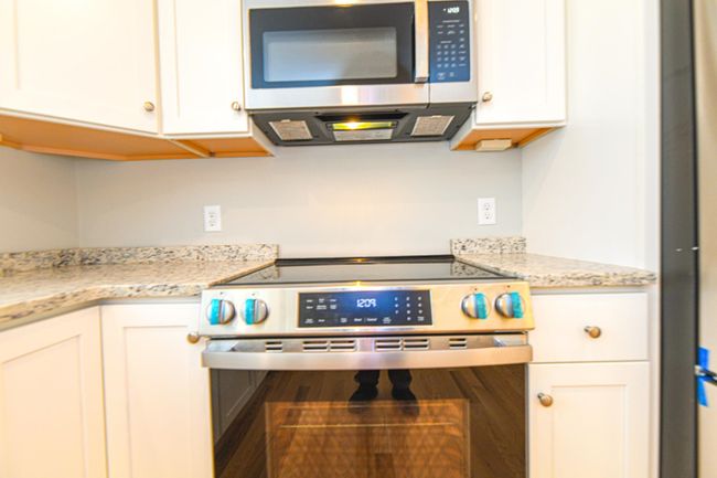 4 Delphi Way, Condo with 2 bedrooms, 2 bathrooms and null parking in Londonderry NH | Image 37