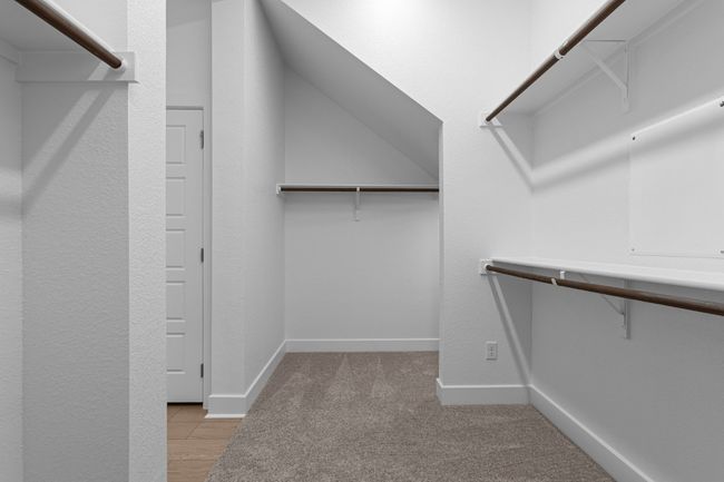 Owner's Closet | Image 20