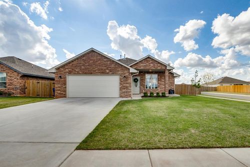 1109 Colt Rd, Mustang, OK, 73064 | Card Image