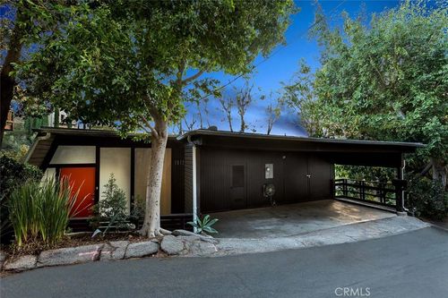 7912 Willow Glen Rd, Los Angeles, CA, 90046-1743 | Card Image