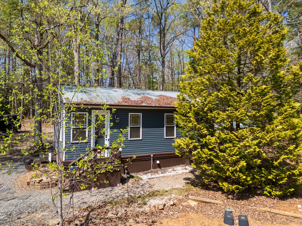 Residential in Bracey 5