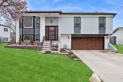 140 Wedgewood Way, Bolingbrook, IL, 60440-2013 | Card Image