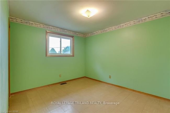 353A Manitoba St, House attached with 2 bedrooms, 0 bathrooms and 1 parking in London ON | Image 12