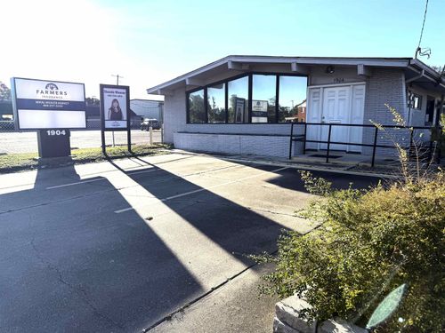 ste-b-1904 Nederland Ave, Nederland, TX, 77627-5133 | Card Image