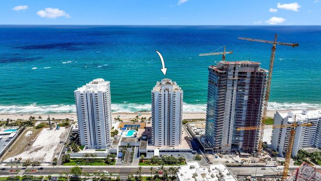 APT-1808 - 1370 S Ocean Blvd, Condo with 2 bedrooms, 3 bathrooms and null parking in Pompano Beach FL | Image 60