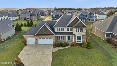 9599 Newbury Ln, Whitehouse, OH, 43571-9088 | Card Image