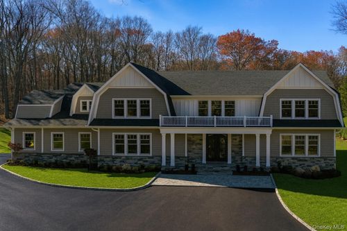 541 Split Rock Rd, Syosset, NY, 11791-1513 | Card Image