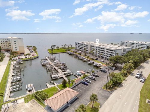 210-5011 Dixie Hwy Ne, PALM BAY, FL, 32905-6601 | Card Image