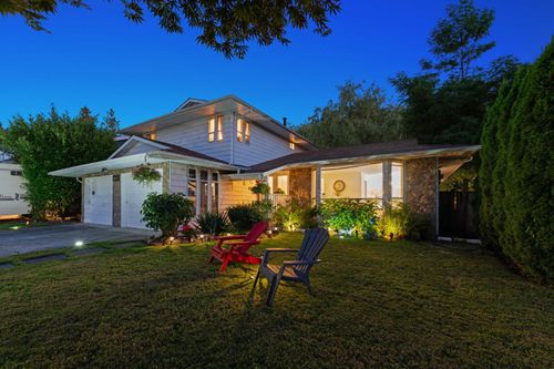 21034 Barker Ave, Maple Ridge, BC, V2X8R6 | Card Image