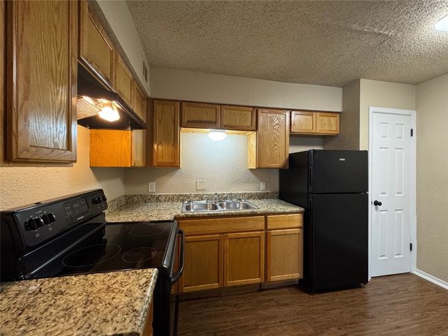 APT-102 - 5006 W Wind Trl, Home with 2 bedrooms, 2 bathrooms and 1 parking in Austin TX | Image 5